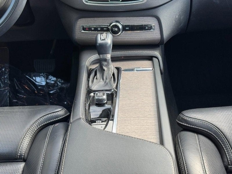 2022 Volvo XC90 Inscription