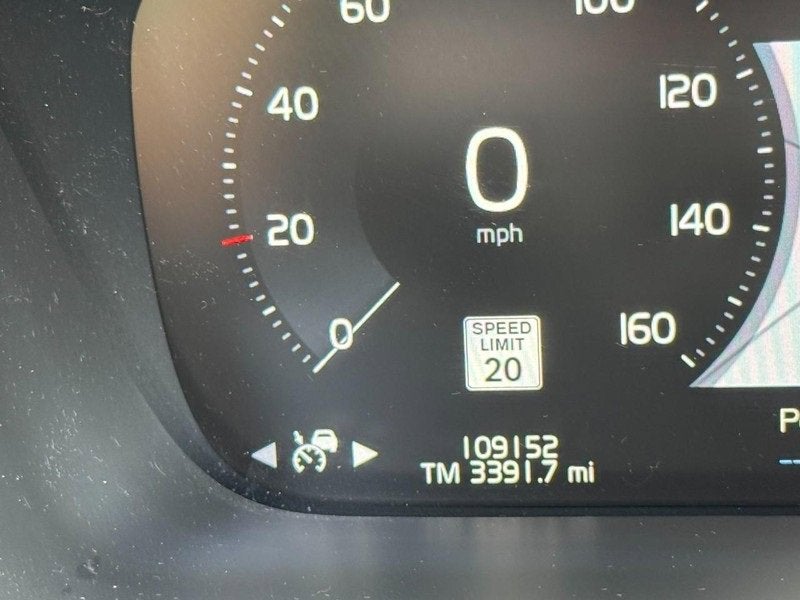 2022 Volvo XC90 Inscription