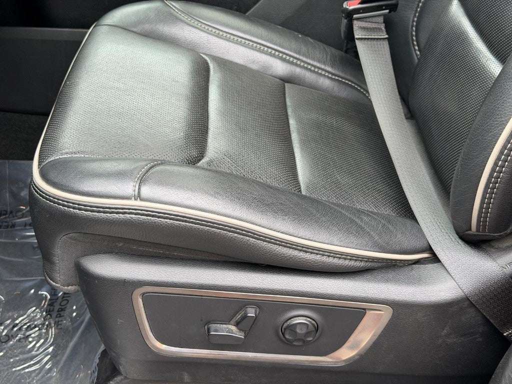 2020 RAM 1500 Limited 4x4 Crew Cab 5'7" Box