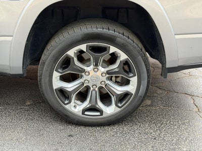 2020 RAM 1500 Limited 4x4 Crew Cab 5'7" Box