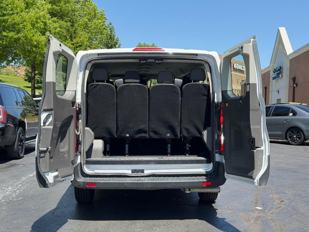 2024 Ford Transit Passenger Wagon T-350 148" Low Roof XLT RWD