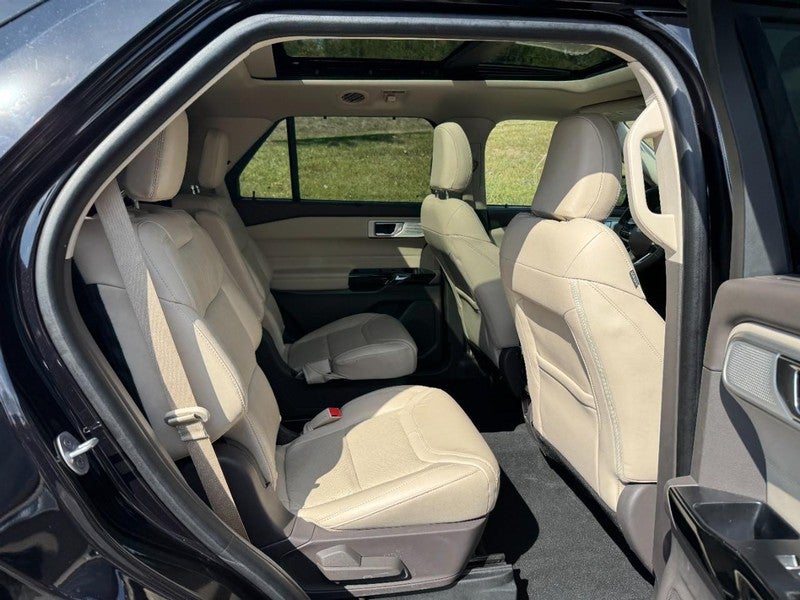 2022 Ford Explorer Platinum 4WD