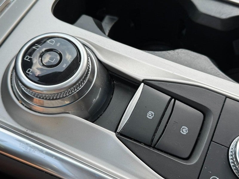 2022 Ford Explorer Platinum 4WD