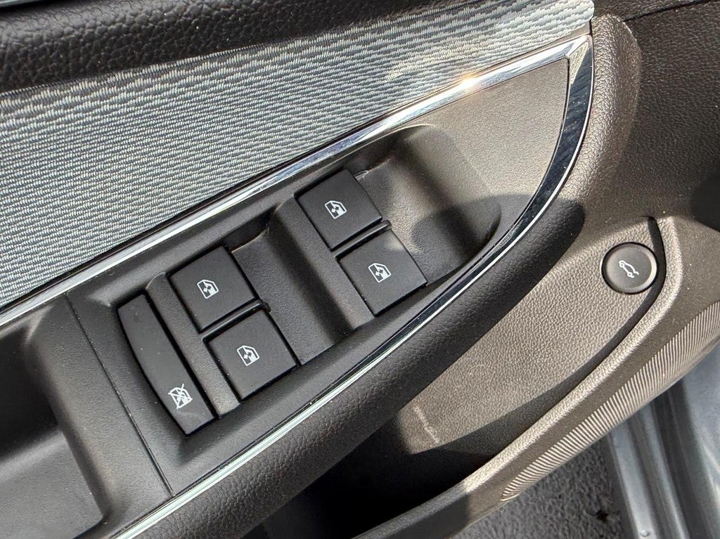 2019 Chevrolet Cruze 4dr Sdn LT