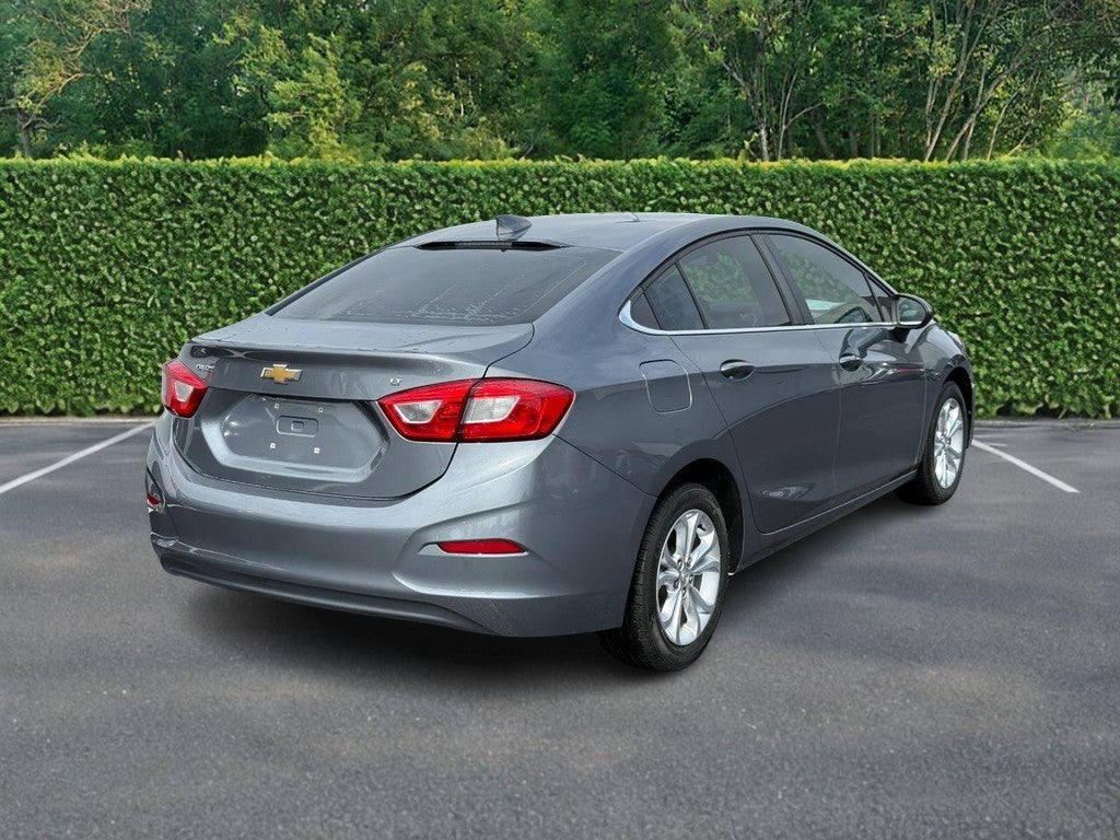 2019 Chevrolet Cruze 4dr Sdn LT