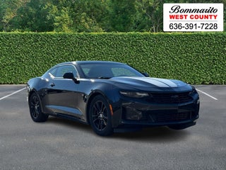 2021 Chevrolet Camaro 2dr Cpe 1LT