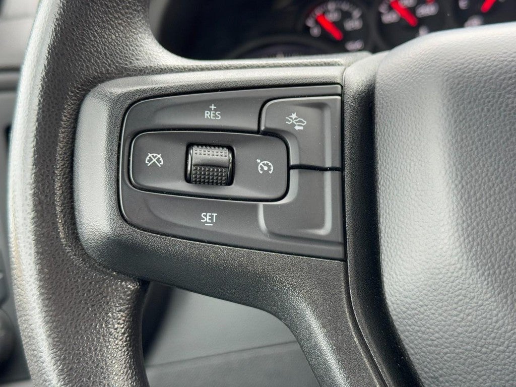 2024 Chevrolet Silverado 1500 4WD Crew Cab 147" Custom