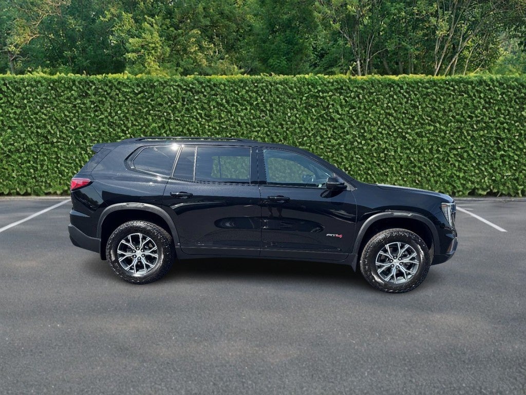 2025 GMC Acadia AWD 4dr AT4