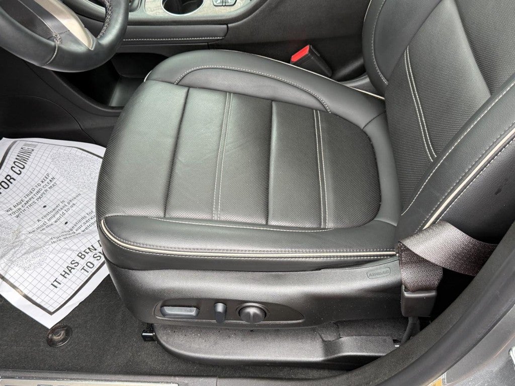 2023 GMC Acadia AWD 4dr Denali