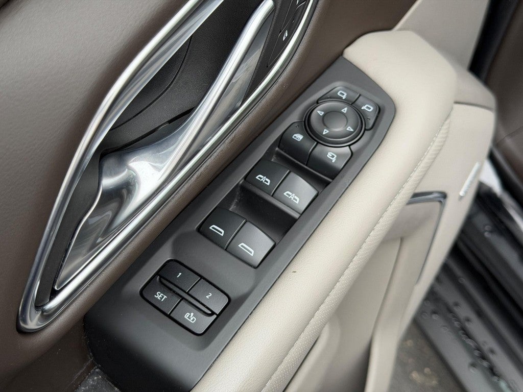 2023 GMC Yukon 4WD 4dr SLT