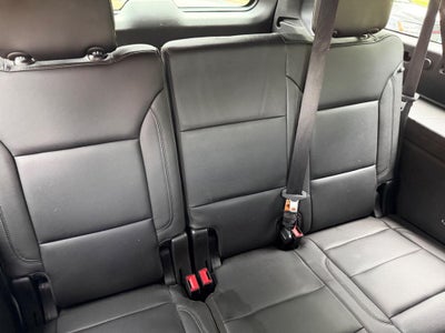 2021 Chevrolet Suburban 4WD 4dr LT