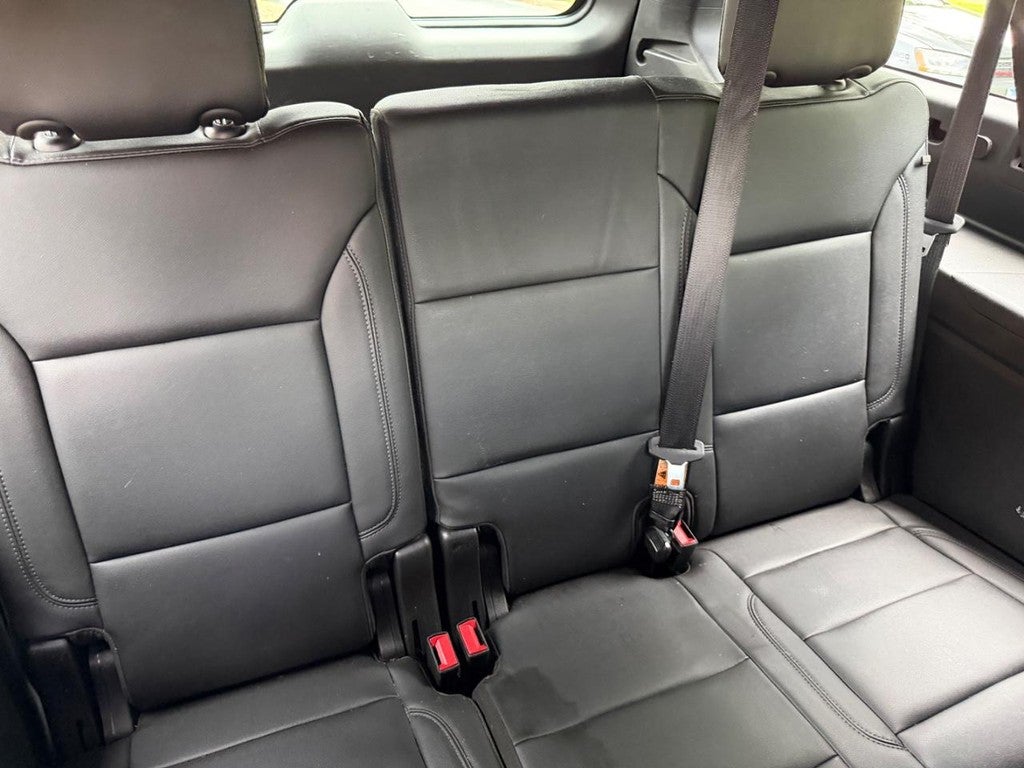2021 Chevrolet Suburban 4WD 4dr LT