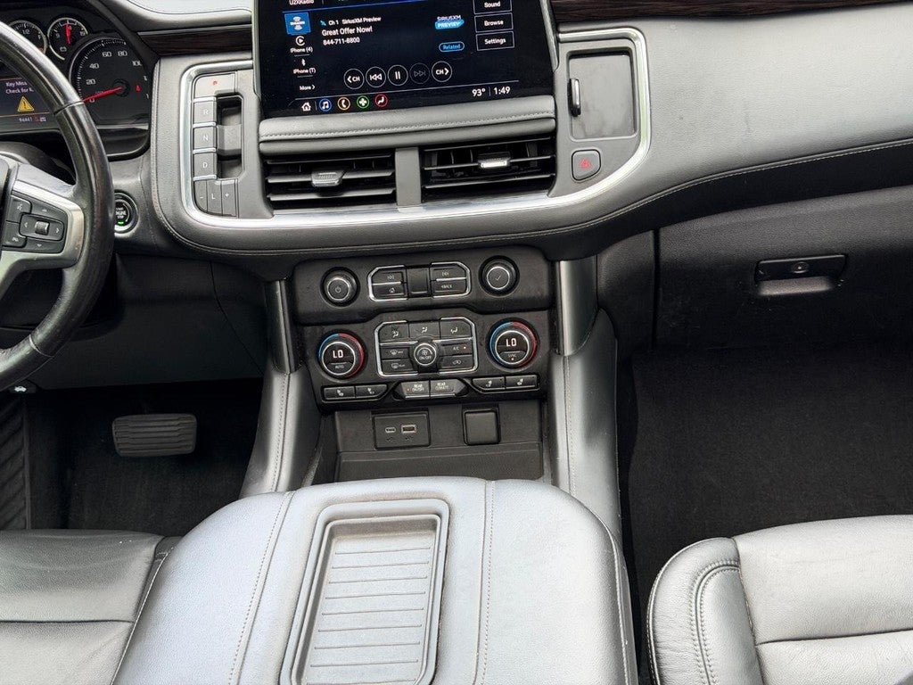 2021 Chevrolet Suburban 4WD 4dr LT