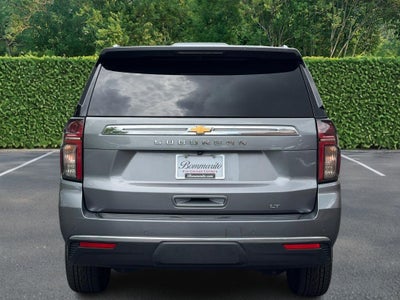 2021 Chevrolet Suburban 4WD 4dr LT