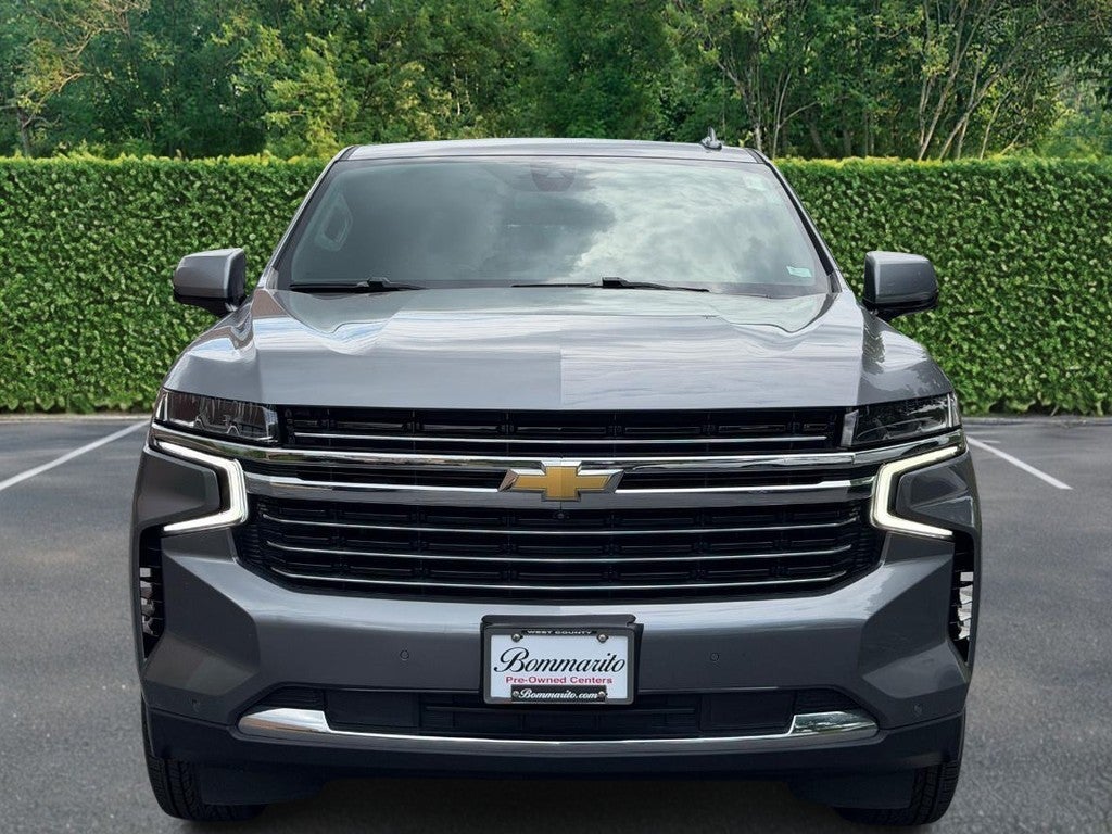 2021 Chevrolet Suburban 4WD 4dr LT