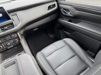 2023 Chevrolet Suburban 4WD 4dr RST