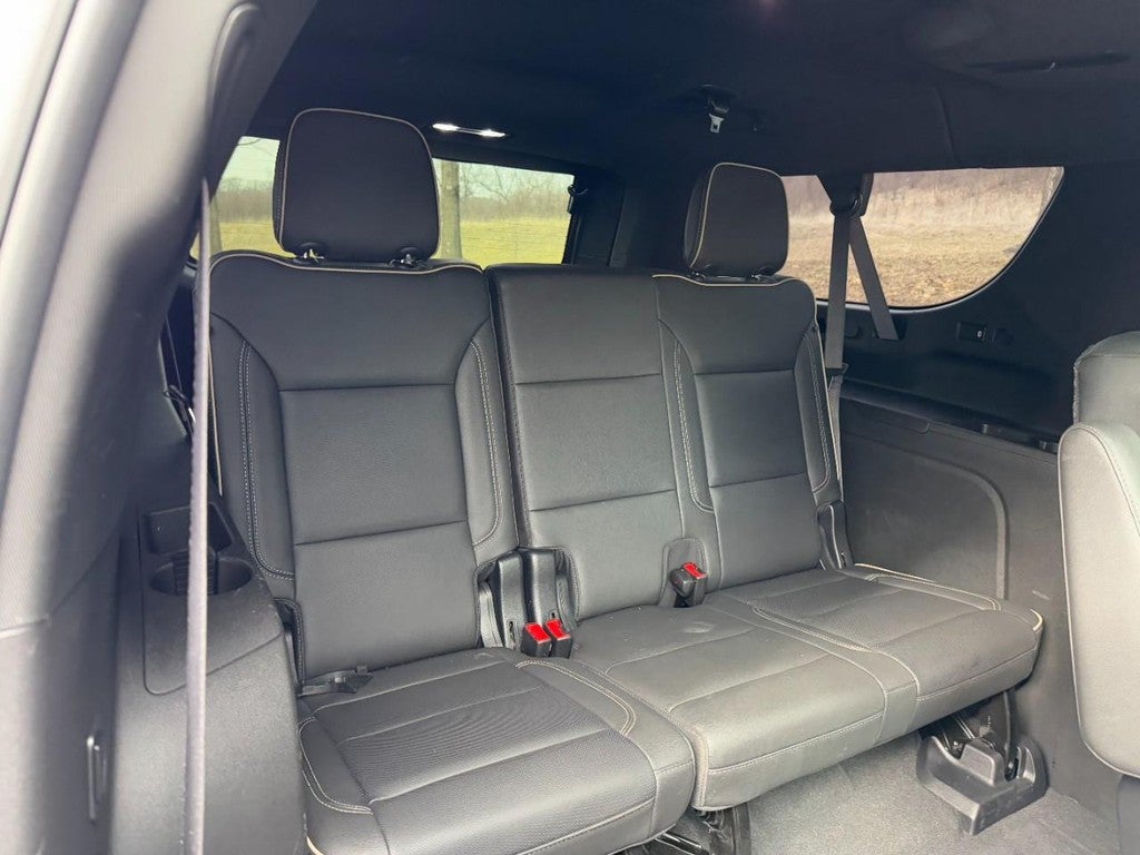 2021 Chevrolet Suburban 4WD 4dr Premier