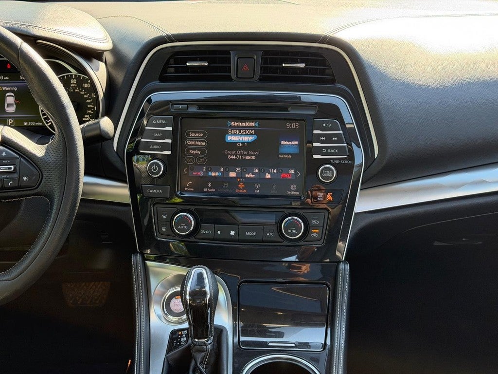 2023 Nissan Maxima SL Sedan