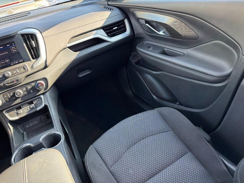 2022 GMC Terrain FWD 4dr SLE