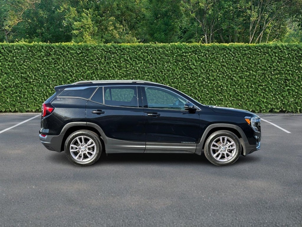 2023 GMC Terrain FWD 4dr SLT