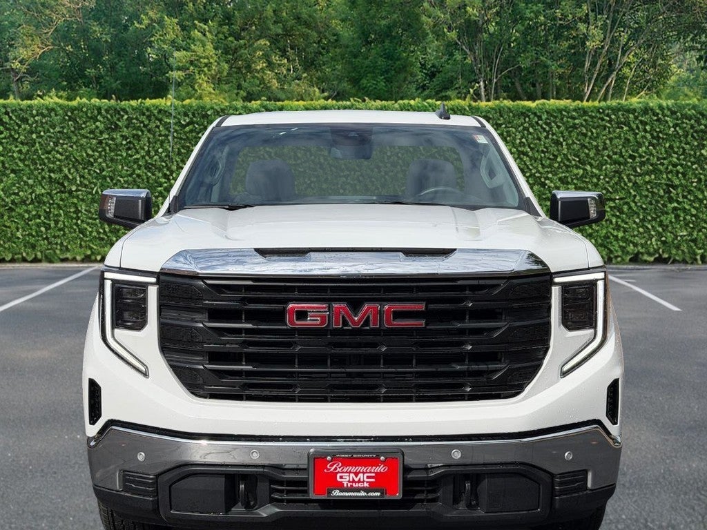 2026 GMC Sierra 1500 2WD Reg Cab 126" Pro