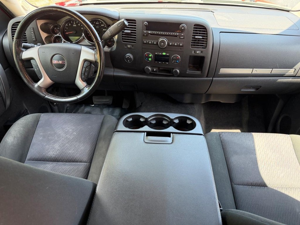 2013 GMC Sierra 1500 4WD Crew Cab 143.5" SLE
