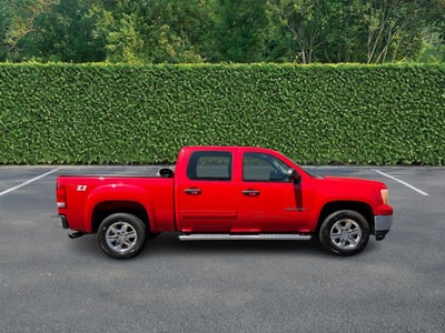 2013 GMC Sierra 1500 4WD Crew Cab 143.5" SLE