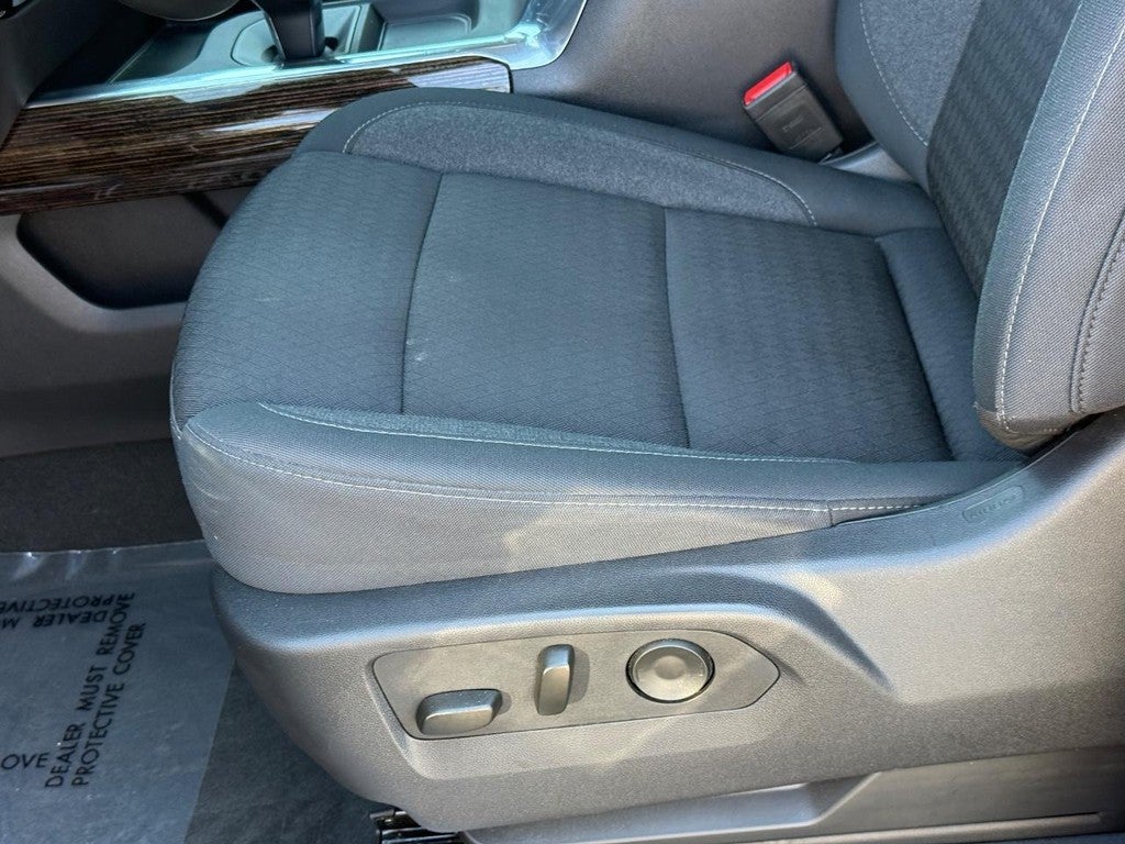 2025 GMC Sierra 1500 4WD Crew Cab 147" Elevation w/3SB