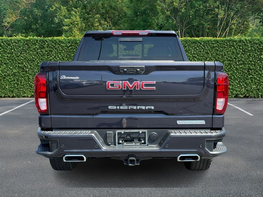 2025 GMC Sierra 1500 4WD Crew Cab 147" Elevation w/3SB