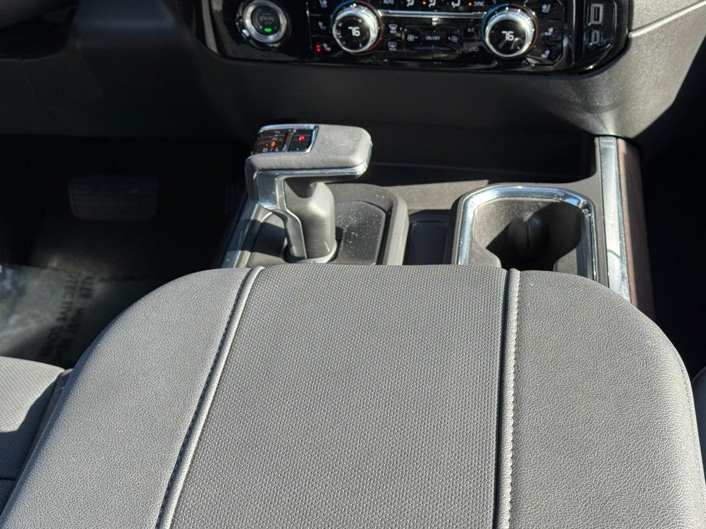 2024 GMC Sierra 1500 4WD Crew Cab 147" SLT