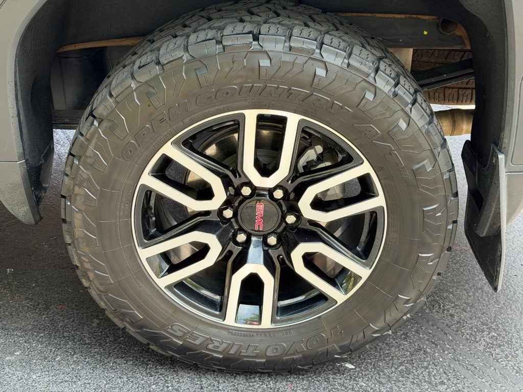 2025 GMC Sierra 1500 4WD Crew Cab 147" AT4
