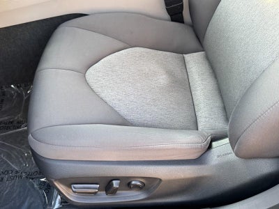 2024 Toyota Camry Hybrid LE CVT (Natl)