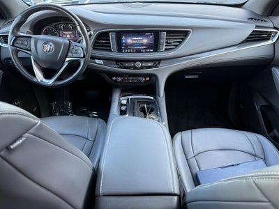 2023 Buick Enclave FWD 4dr Essence