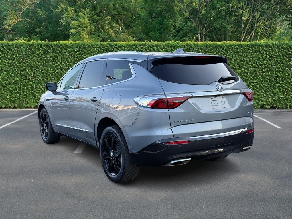 2023 Buick Enclave FWD 4dr Essence