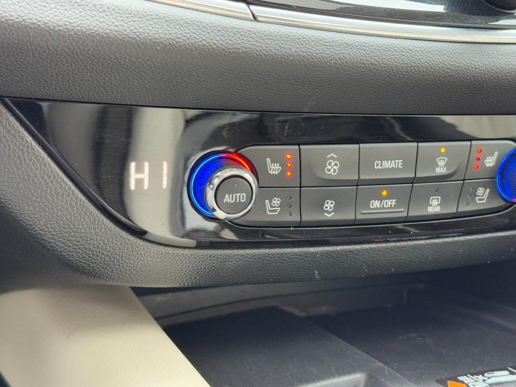 2023 Buick Enclave AWD 4dr Avenir