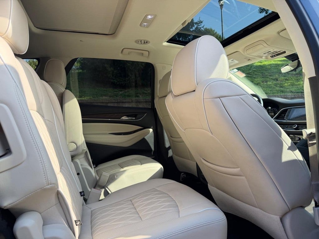 2023 Buick Enclave AWD 4dr Avenir