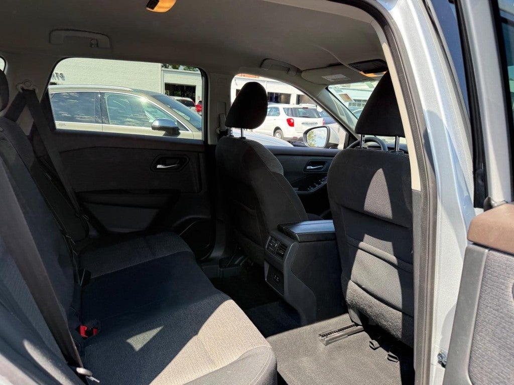 2021 Nissan Rogue AWD SV