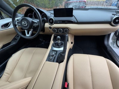 2025 Mazda Mazda MX-5 Miata RF Grand Touring Manual