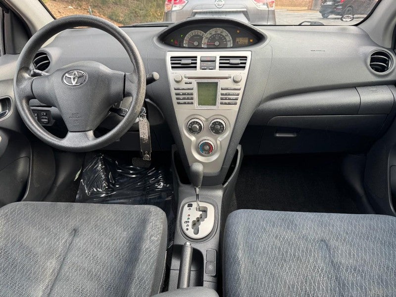 2008 Toyota Yaris 4dr Sdn Auto