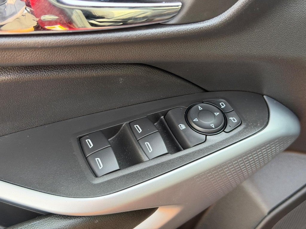 2024 Chevrolet Trax FWD 4dr 1RS