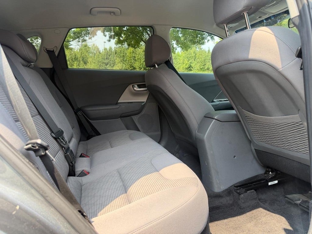 2017 Kia Niro LX FWD