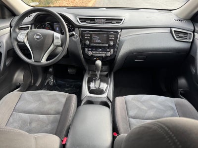 2016 Nissan Rogue FWD 4dr SV