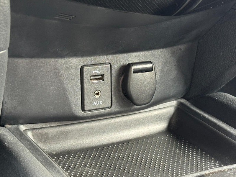 2016 Nissan Rogue FWD 4dr SV