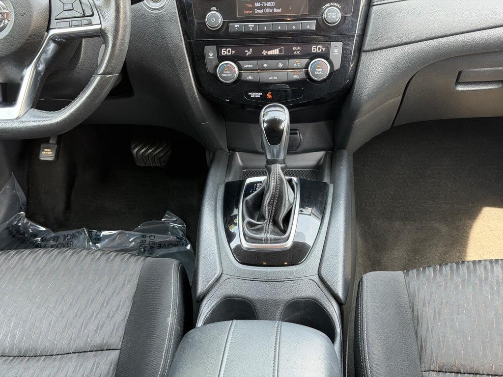 2017 Nissan Rogue AWD SV