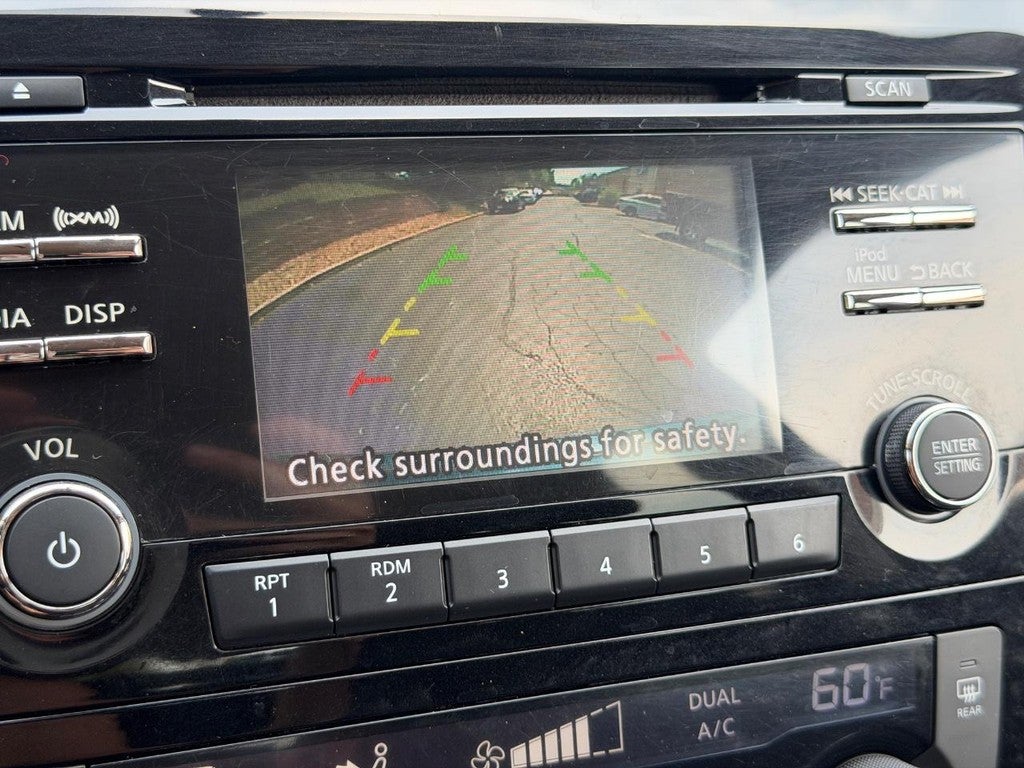 2017 Nissan Rogue AWD SV