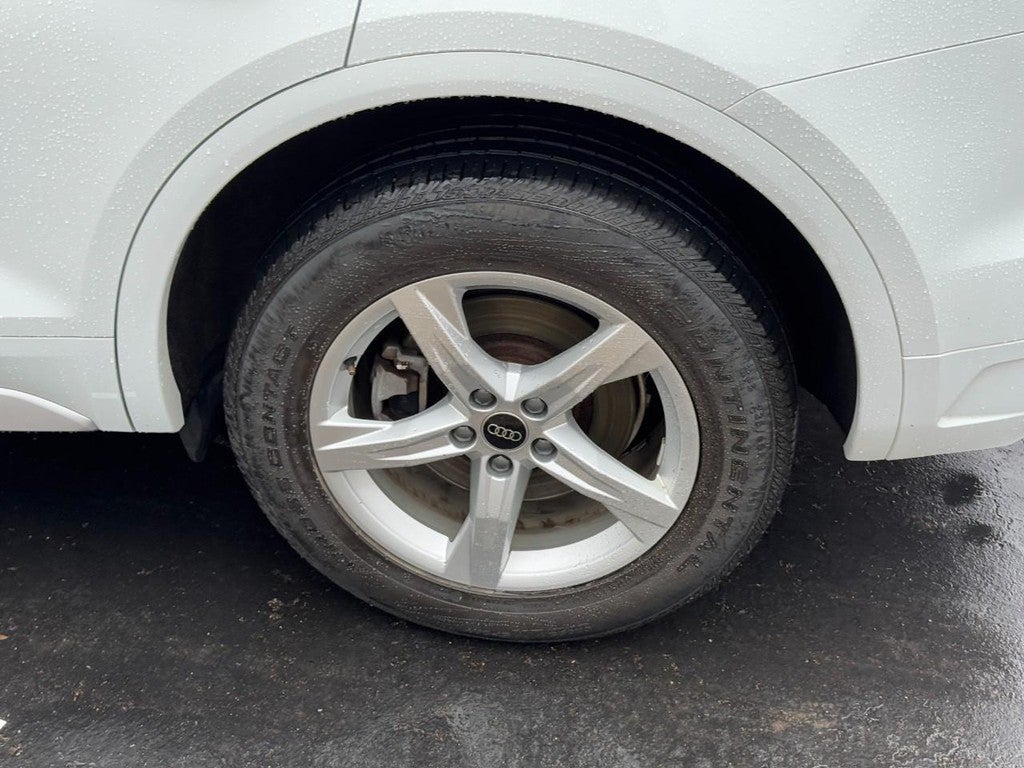 2023 Audi Q5 Premium 40 TFSI quattro