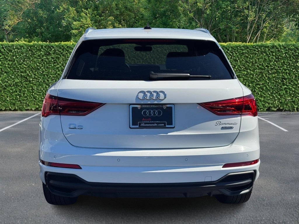 2024 Audi Q3 S line Premium 45 TFSI quattro