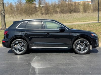 2025 Audi Q5 S line Premium Plus 55 TFSI e quattro