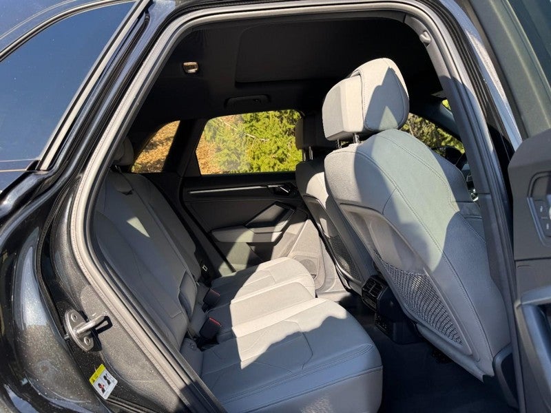 2023 Audi Q3 S line Premium Plus 45 TFSI quattro