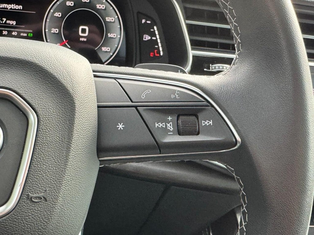 2023 Audi Q8 Premium Plus 55 TFSI quattro